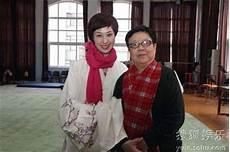 张火丁史依弘李胜素